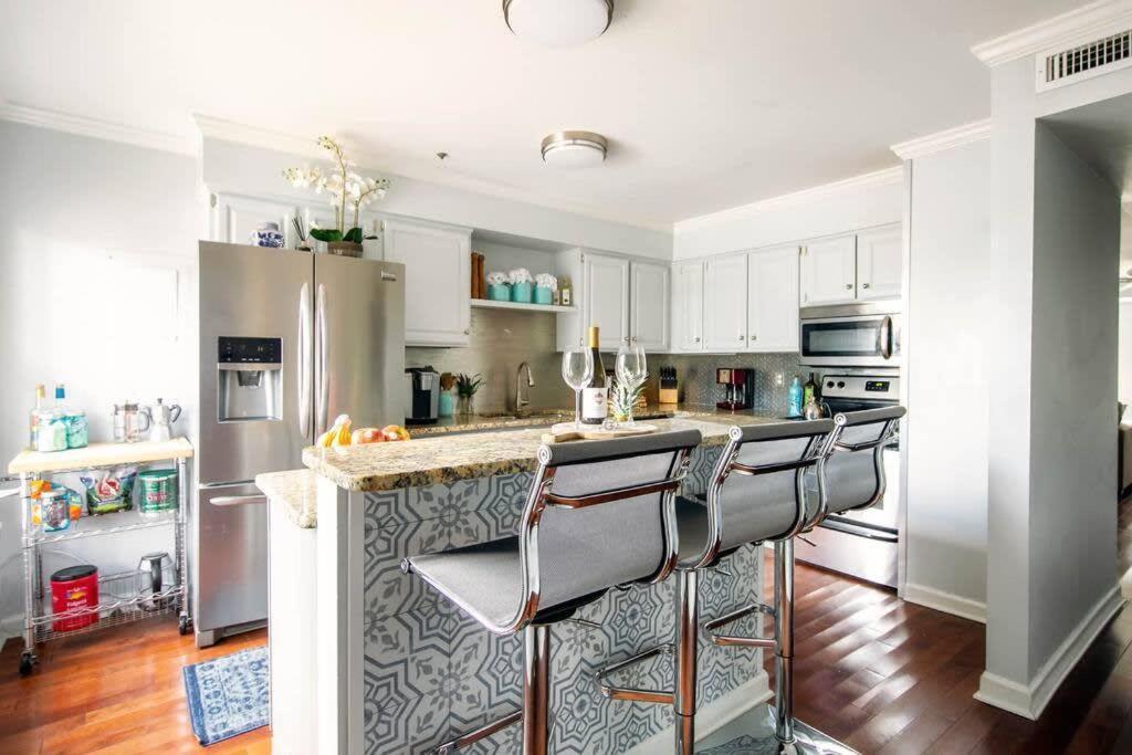 Walk To Broadway Charming Modern Historic Townhome Nashville Exterior foto